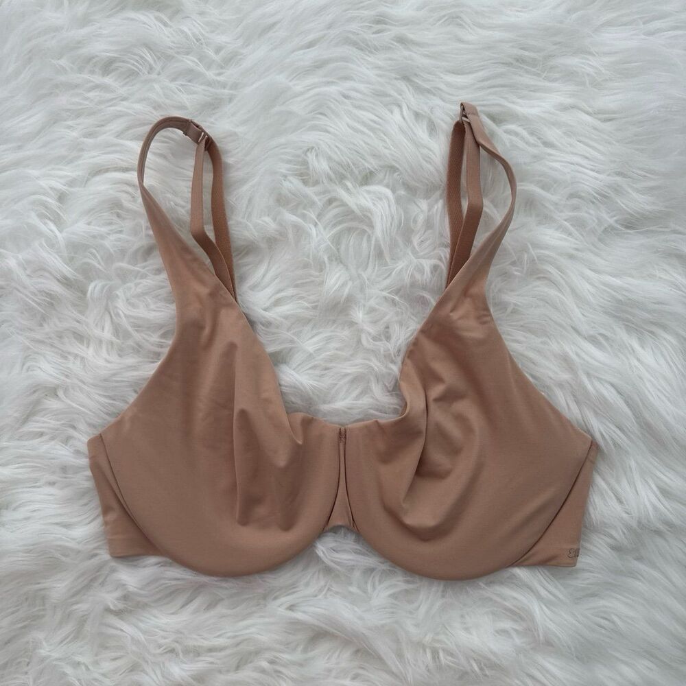 Skims Smoothing Intimates Unlined Minimizer Bra Clay Size 32C